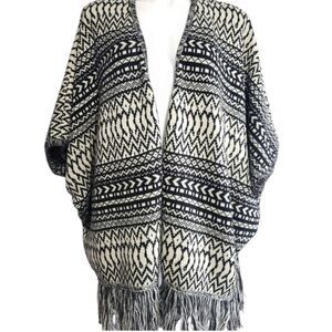 Roommates poncho sweater oversized open front cardigan Western Boho S